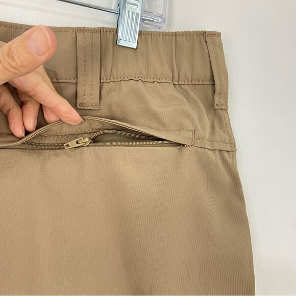 Wrangler Shorts Men’s Size 40 Tan Cargo Quick Dry Golf Outdoor Hiking Trekking - Picture 11 of 14